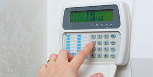 Call 1-800-310-9490 for your ADT Home Security System in Windsor California